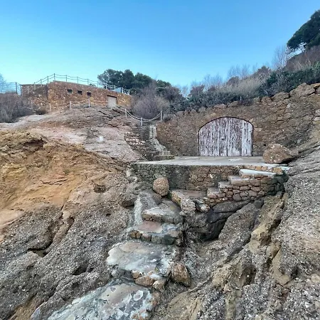 Apartment Antic Plankton - Sa Riera - Free Parking, Beach, Wifi, Perfect Holidays Begur