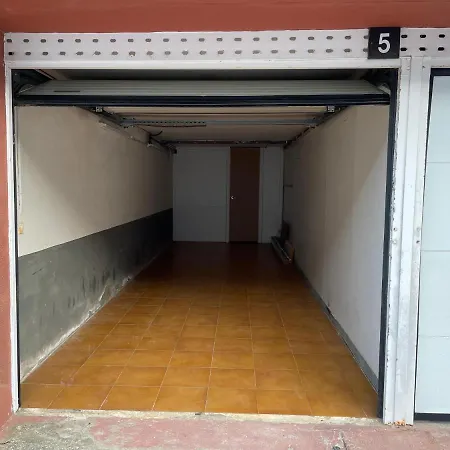 Apartment Antic Plankton - Sa Riera - Free Parking, Beach, Wifi, Perfect Holidays